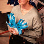 vente aux encheres gants marco bizot moncollectif