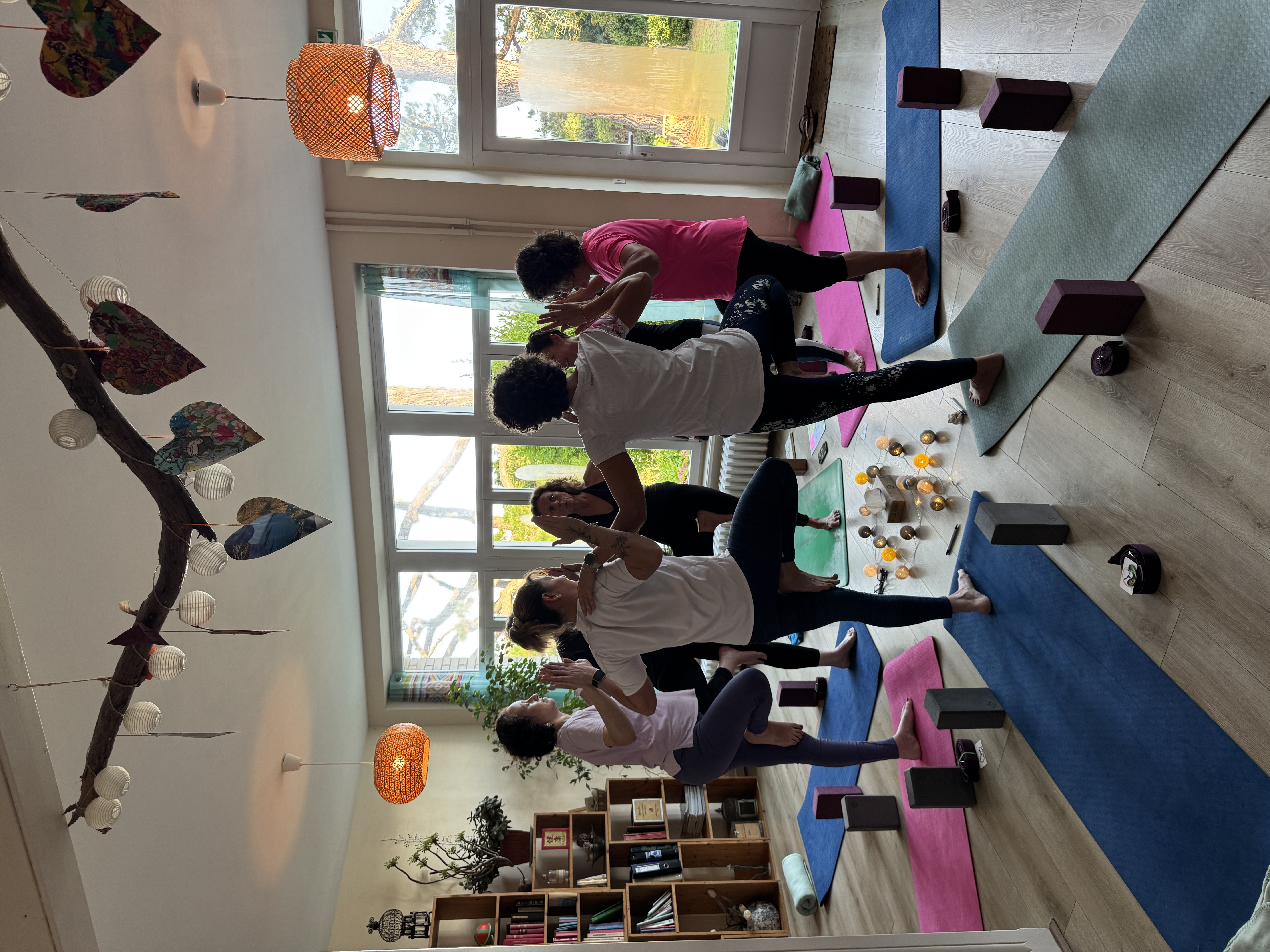 sororité, yoga en groupe, force du groupe